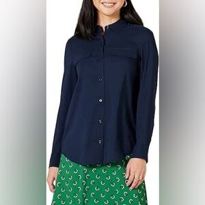 NWOT - Amazon Essentials - Women's Long Sleeve Relaxed Fit - Pockets Shirt